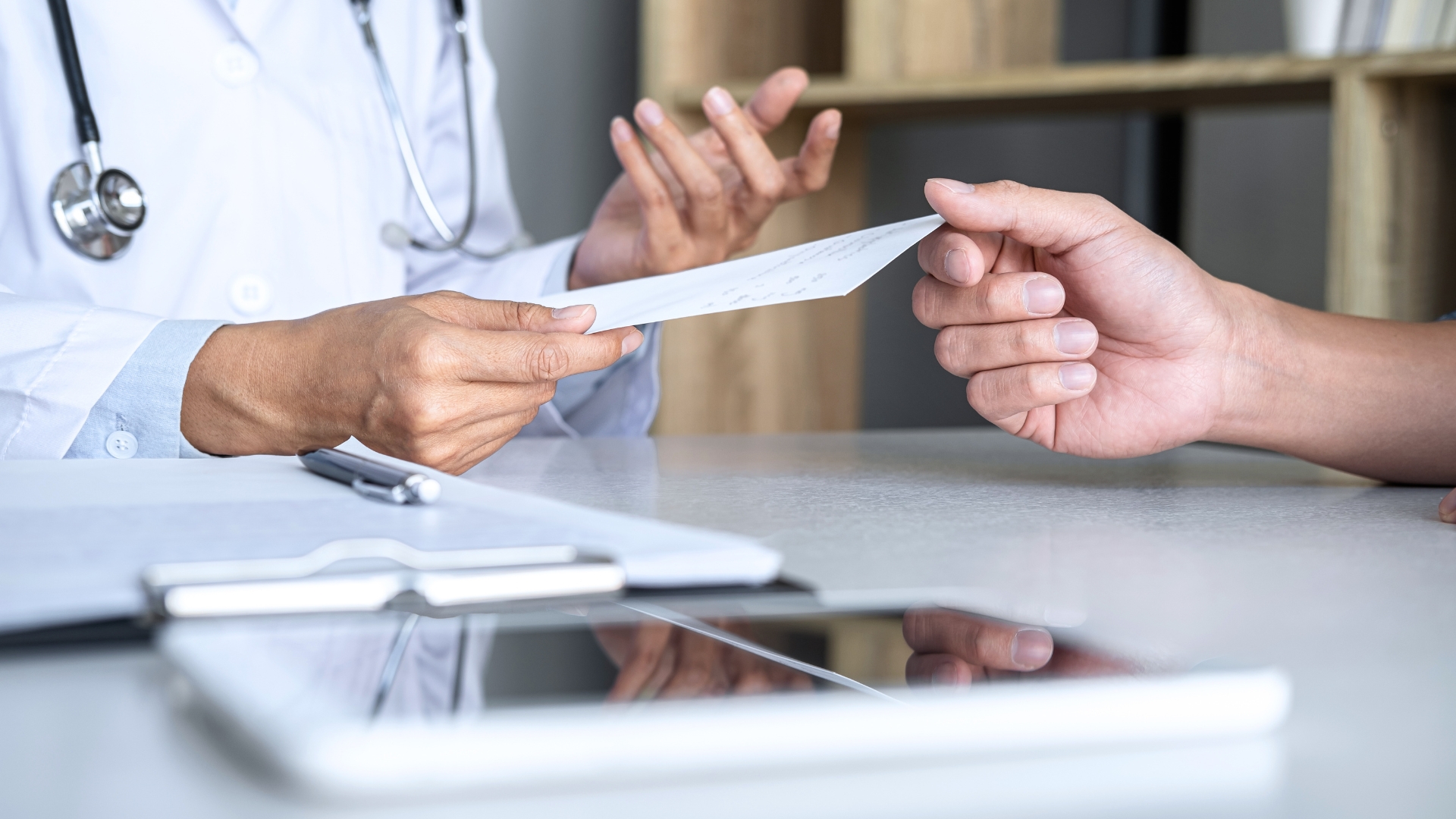 Arzt Patient Beratung Supplements